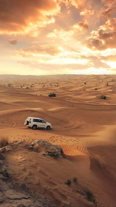 Desert Car, car, clouds, desert, dunes, jeep, sand, sunset, mobile wallpaper, android wallpaper, iPhone wallpaper, phone wallpaper