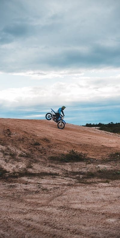 motorcycle, motorcyclist, bike, slope, sky, mobile wallpaper, android wallpaper, iPhone wallpaper, phone wallpaper