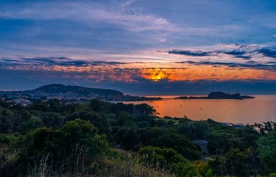 nature,panorama,sunset,heaven,waters,beautiful nature,beautiful wallpaper,cool backgrounds,free background,background,screen background,wallpaper,wallpaper hd,full hd wallpaper,4k wallpaper,4k wallpaper,mac wallpaper,windows wallpaper,Corsica,Sardinia