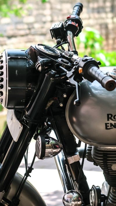Royal Enfield Live, Grey Bike, gun metal grey, classic 350, mobile wallpaper, android wallpaper, iPhone wallpaper, phone wallpaper