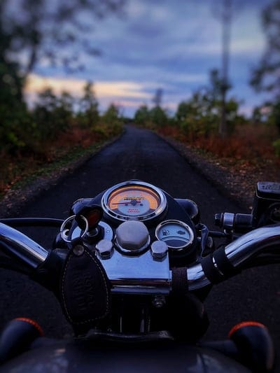 CLASSIC 350, bullet, bike, mobile wallpaper, android wallpaper, iPhone wallpaper, phone wallpaper