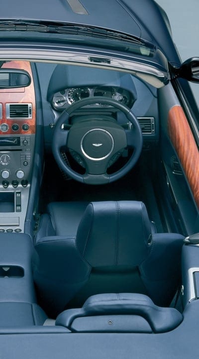 aston martin,db9,2004,black,salon,interior,steering wheel,speedometer