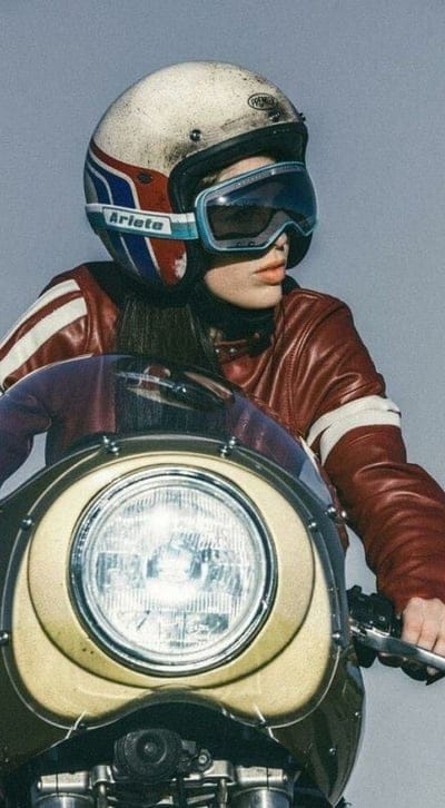 Biker girl, bike, en, girl, sport, stunt, mobile wallpaper, android wallpaper, iPhone wallpaper, phone wallpaper
