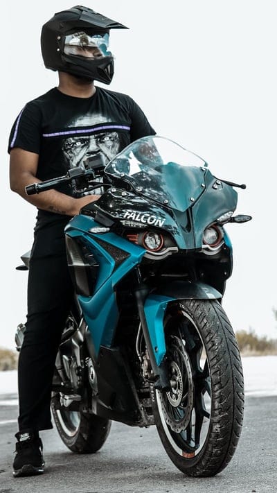 Rs Bike, falcon, rs 200, bike, pulsar, mobile wallpaper, android wallpaper, iPhone wallpaper, phone wallpaper
