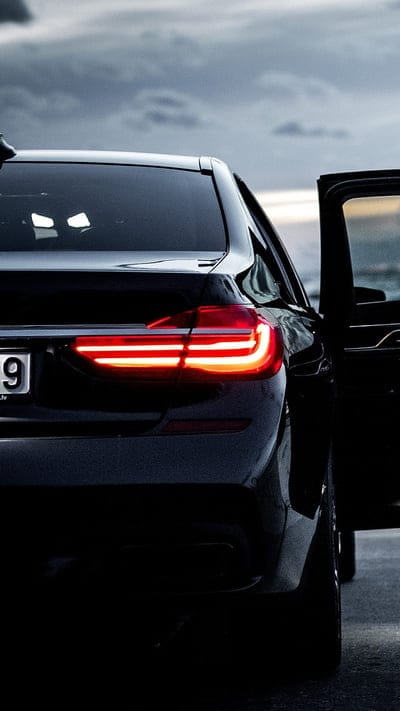 BMW 7 Series, 7er, 7 series, luxury, car, vehicle, auto, the 7, mobile wallpaper, android wallpaper, iPhone wallpaper, phone wallpaper