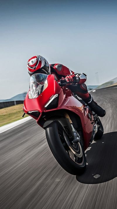 ducati panigale v4 s, 2018, bike, ducati panigale, motor, motors, srcots, mobile wallpaper, android wallpaper, iPhone wallpaper, phone wallpaper